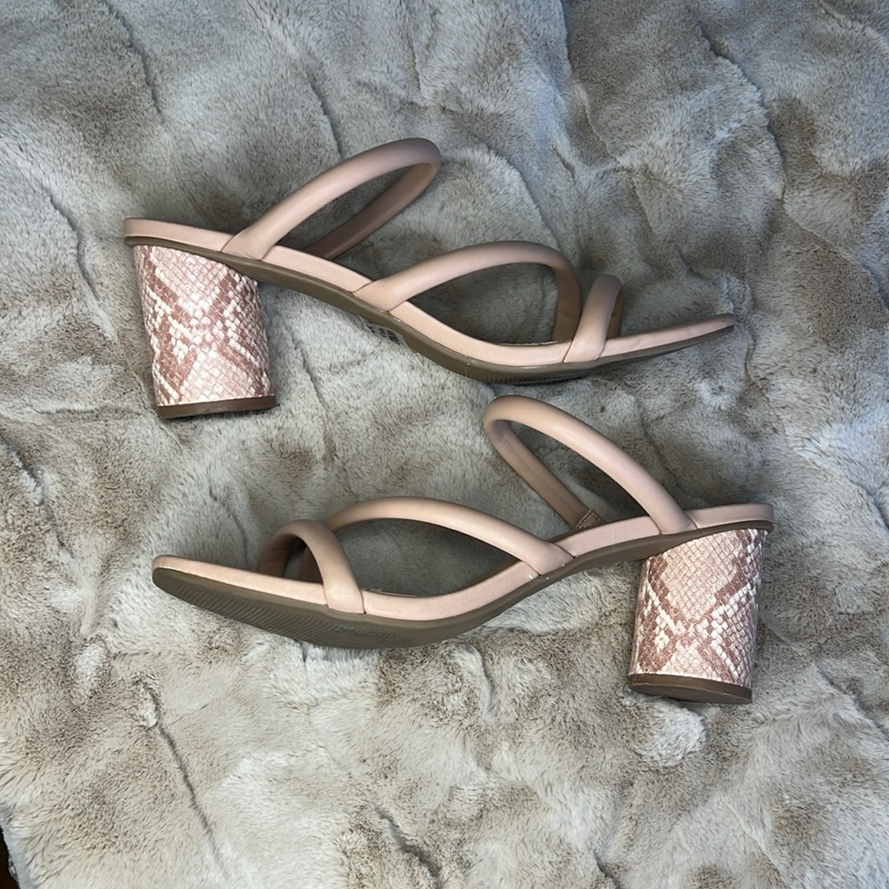 🕶️Dolce Vita Myla heel slide sandal sz 11 Beige Tan Puffy strap - Picture 6 of 8